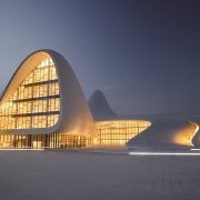 Zaha Hadid - Le Centre culturel Heydar-Aliyev à Bakou, Azerbaïdjan